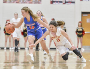 MHS senior guard Cat Wassick ready to help lead team to another state tournament appearance, take court with freshman sister